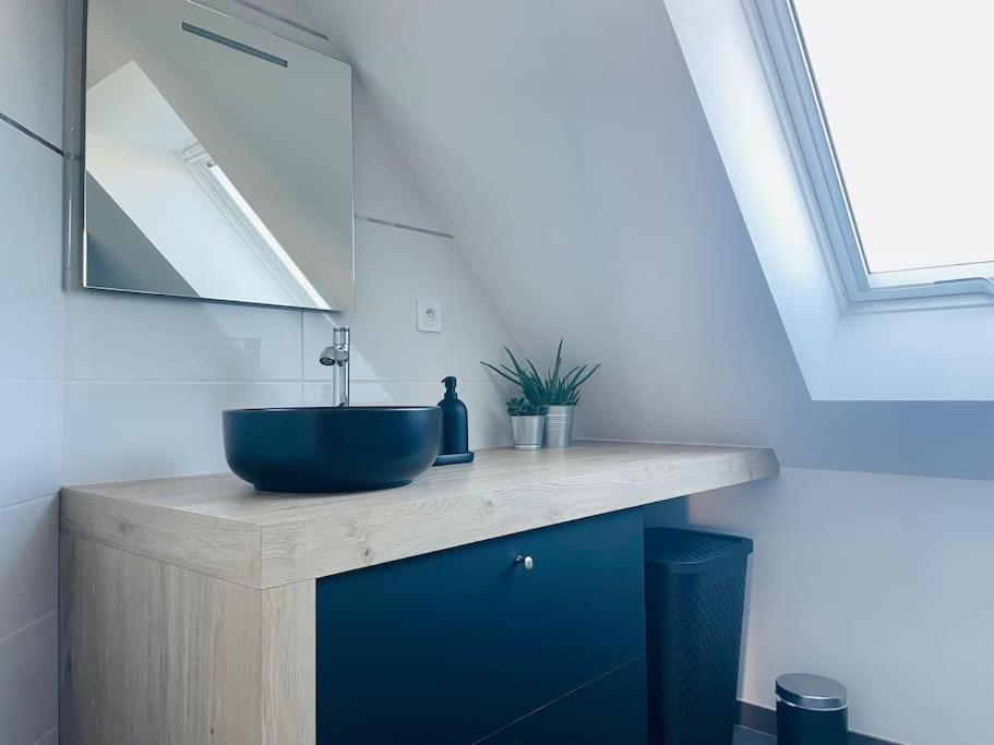 קונקרנו Appartement Lumineux Et Spacieux, Terrasse Et Parking Prive מראה חיצוני תמונה